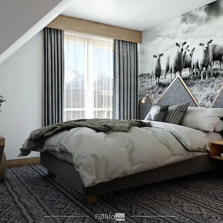 アパート Tatra Square