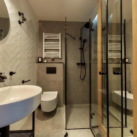 アパート Tatra Square ザコパネ