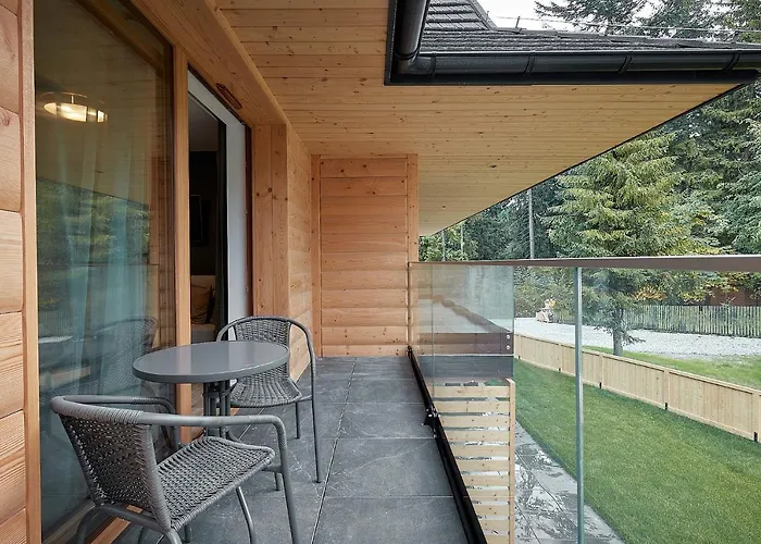 Tatra Square ザコパネ