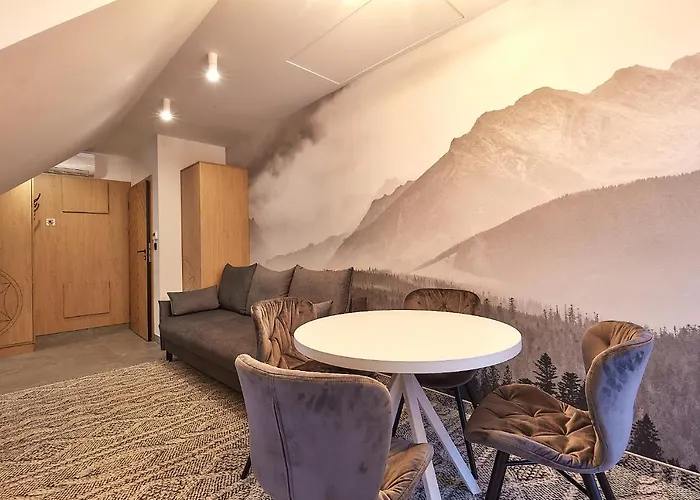 아파트 Tatra Square *