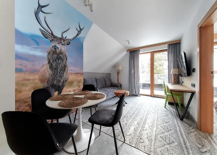 아파트 Tatra Square