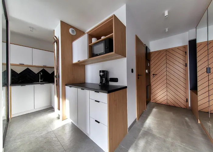 Tatra Square * 자코파네