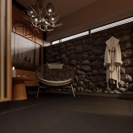 Tatra Square * زاكوباني