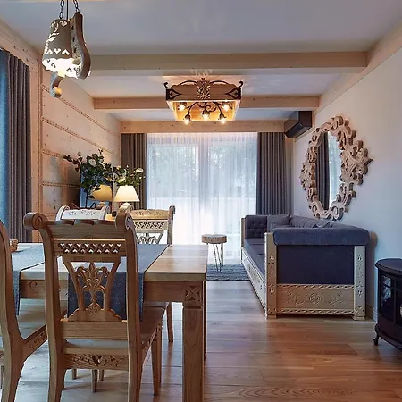 Apartment Tatra Square *