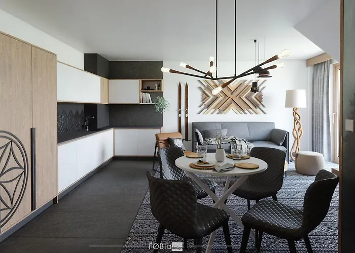 Tatra Square زاكوباني