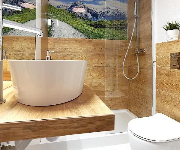 Tatra Square * זקופאנה