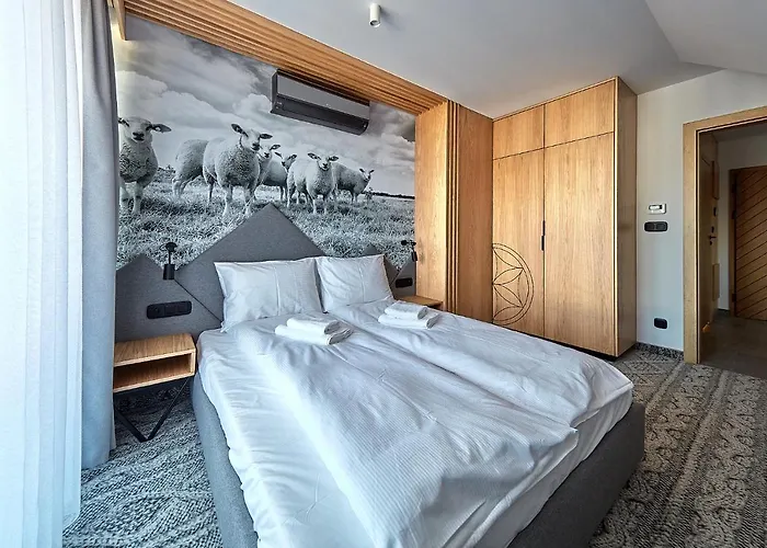 Tatra Square Apartment *