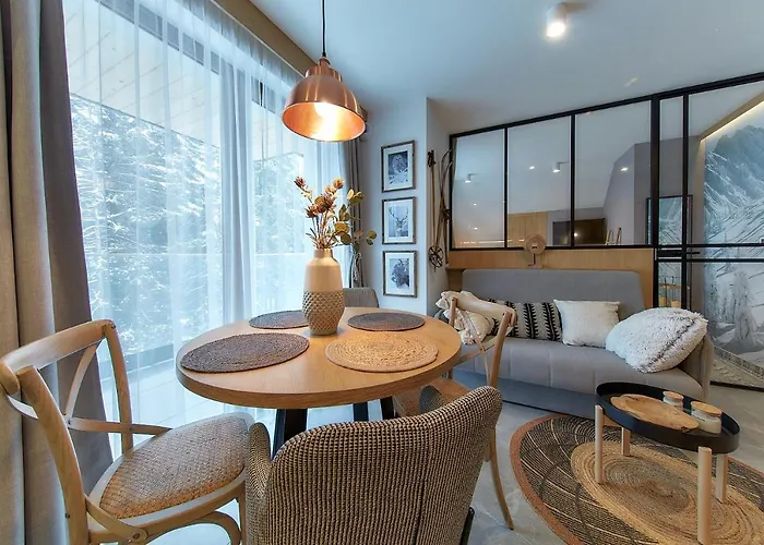 Tatra Square דירה זקופאנה