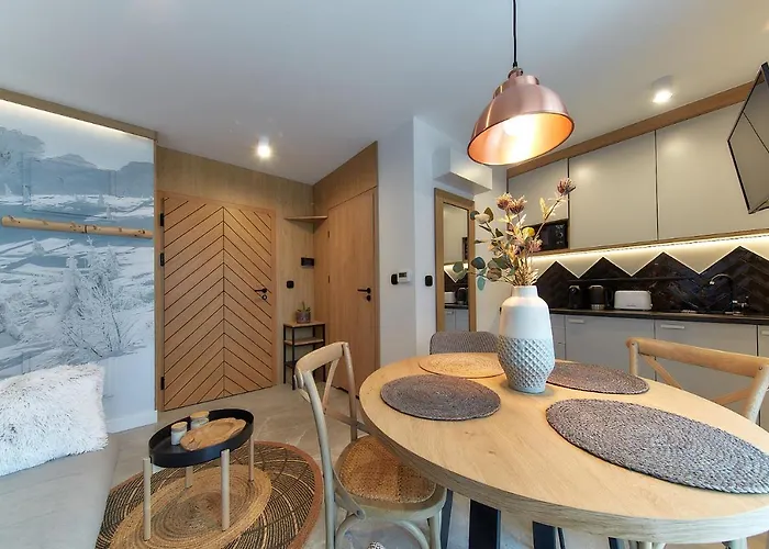 דירה Tatra Square זקופאנה