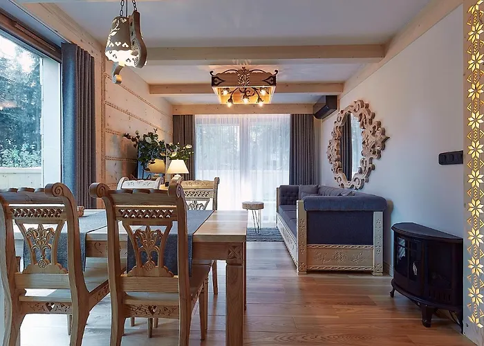 شقة Tatra Square *